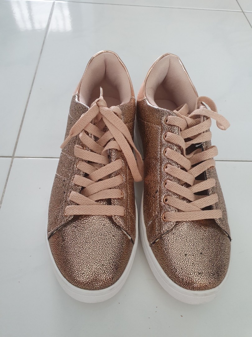rose gold shoes near me