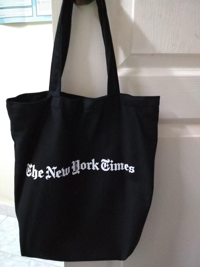 Unpacking Berlin's Mysterious, Ubiquitous Tote Bag - The New York