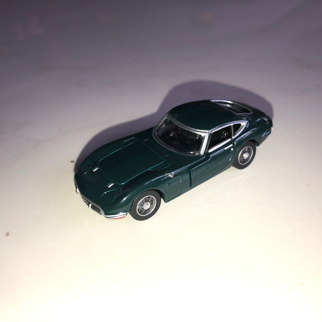 Tomica Toyota 2000GT green, Hobbies & Toys, Toys & Games on Carousell