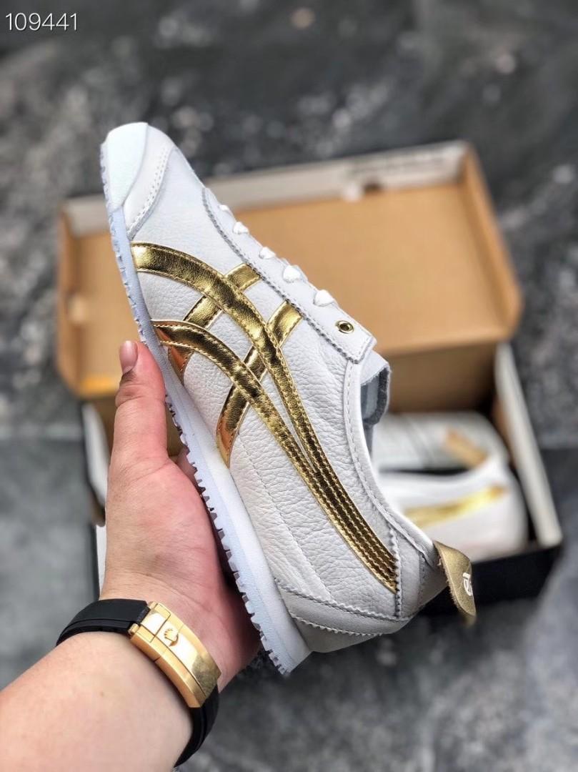 Unisex Authentic 36-44 Onitsuka Tiger (Category: Sneakers) located in Singapore. Submitted by wishstore (Listing ID 263848656, Image 2). Description: .