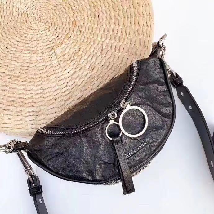 tassel crossbody bag