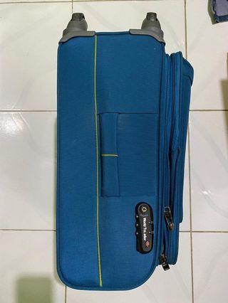 Electric Blue Travel Luggage (World Travel)