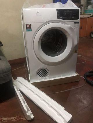 Bnew Electrolux Venting Dryer 7kg