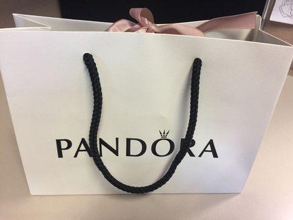 NEW Pandora bangle