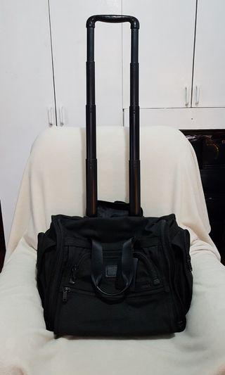 tumi pilot luggage