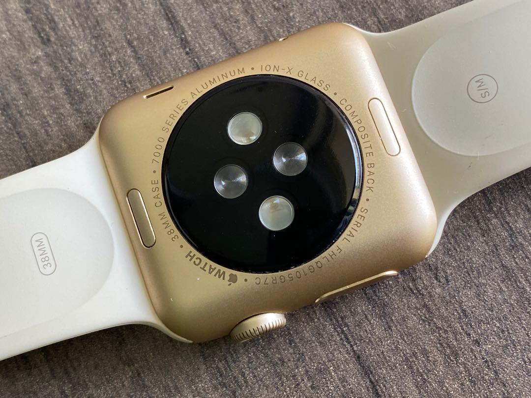Apple Watch Sport 1st Generation Gold Aluminum 38mm (Model A1553) for