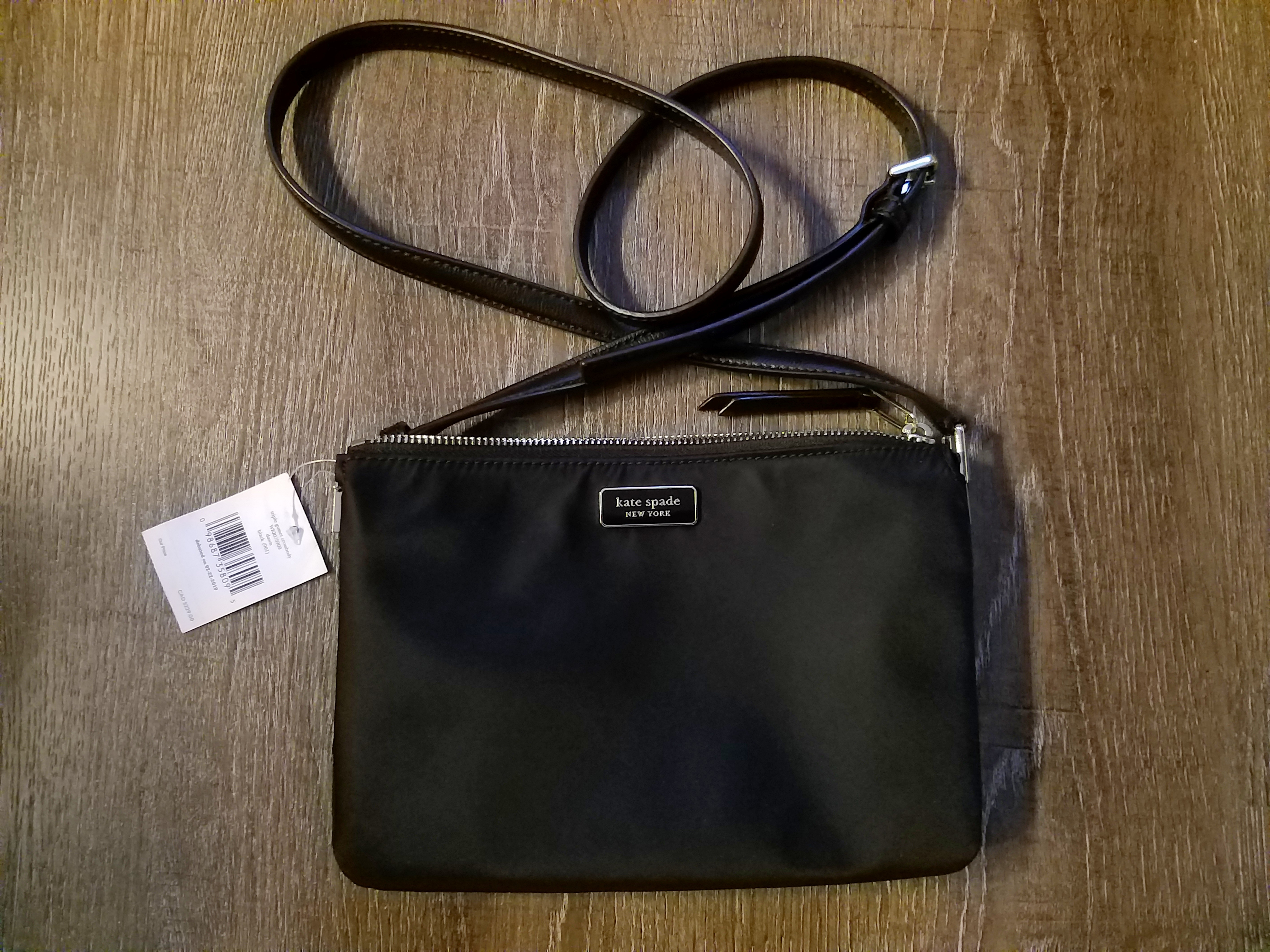 Dawn triple gusset crossbody outlet