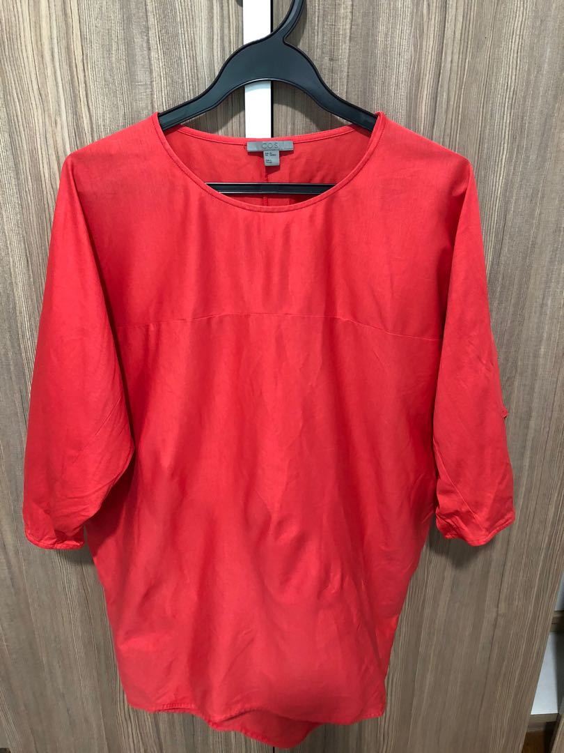 red batwing top