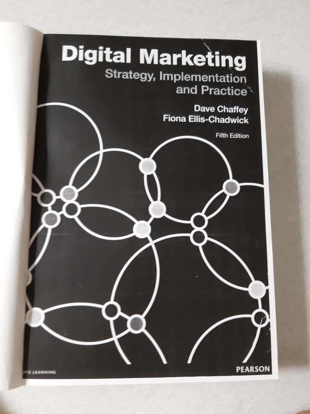PowerPoint Presentation for Digital Marketing 7th Edition Chaffey: Panduan Lengkap untuk Presentasi yang Menarik dan Informatif