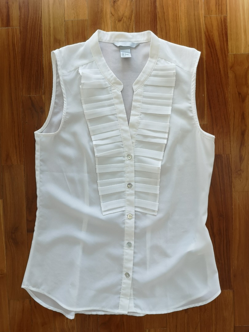 sleeveless ruffle top