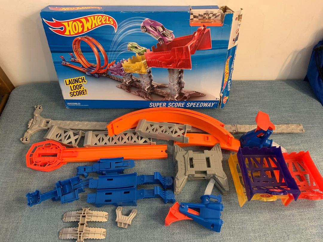 Hot wheels launch loop score sale