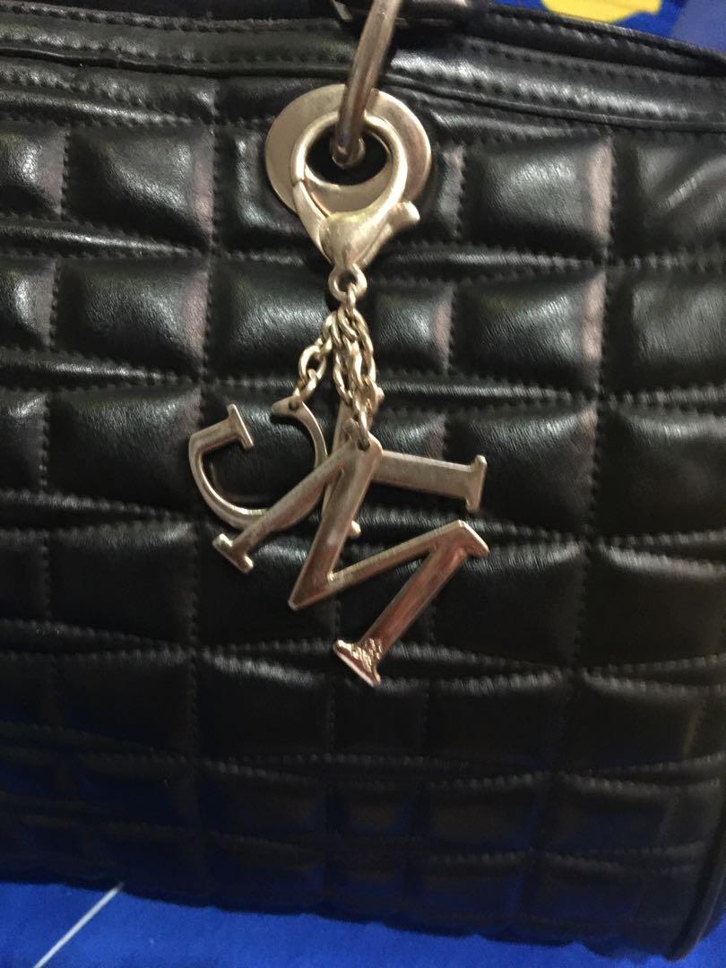 Montagut sales bag price