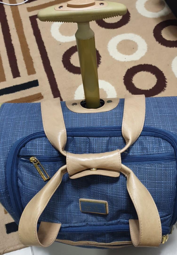 Nicole miller 2025 underseat bag