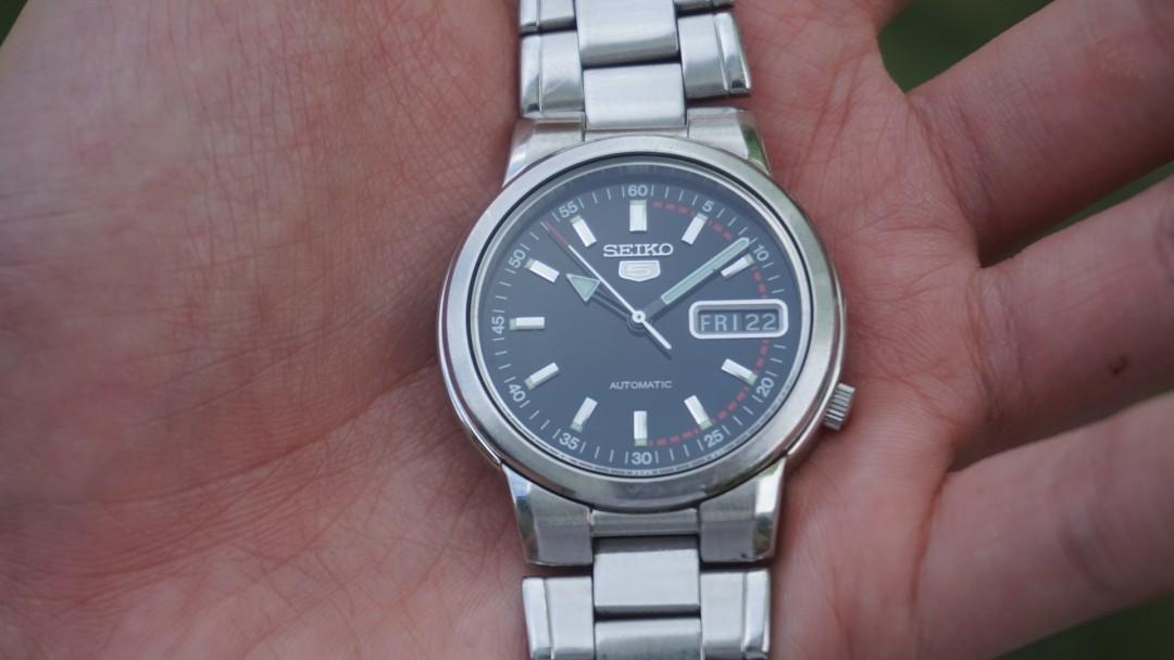 SEIKO SNXE99K 7S26 01F0, Men's Fashion, Watches & Accessories, Watches on  Carousell