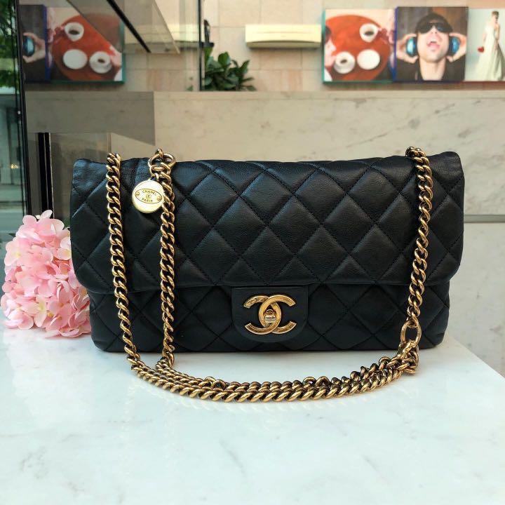 Chanel crown clearance flap bag