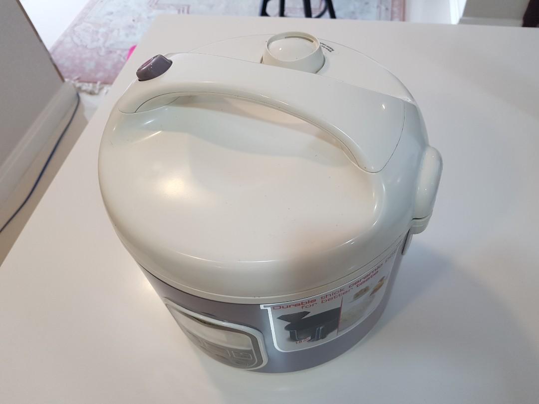 Tefal Rice Cooker RK1066, Like New, TV & Home Appliances, Kitchen