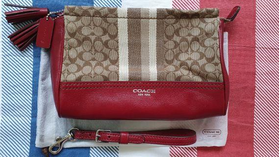 Lady's clutch