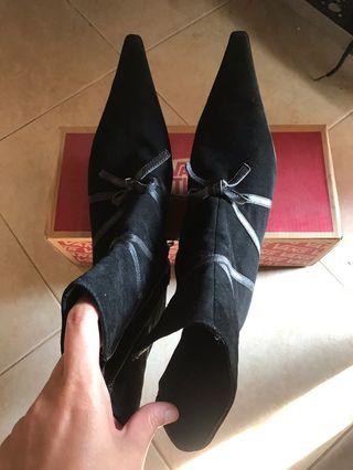 elle boots authentic