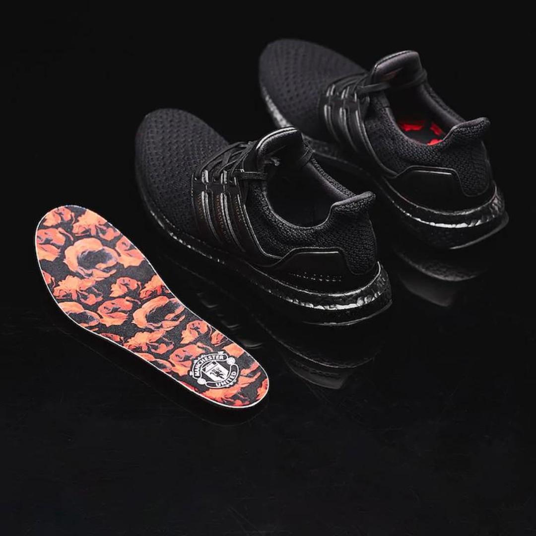 ultra boost manchester united