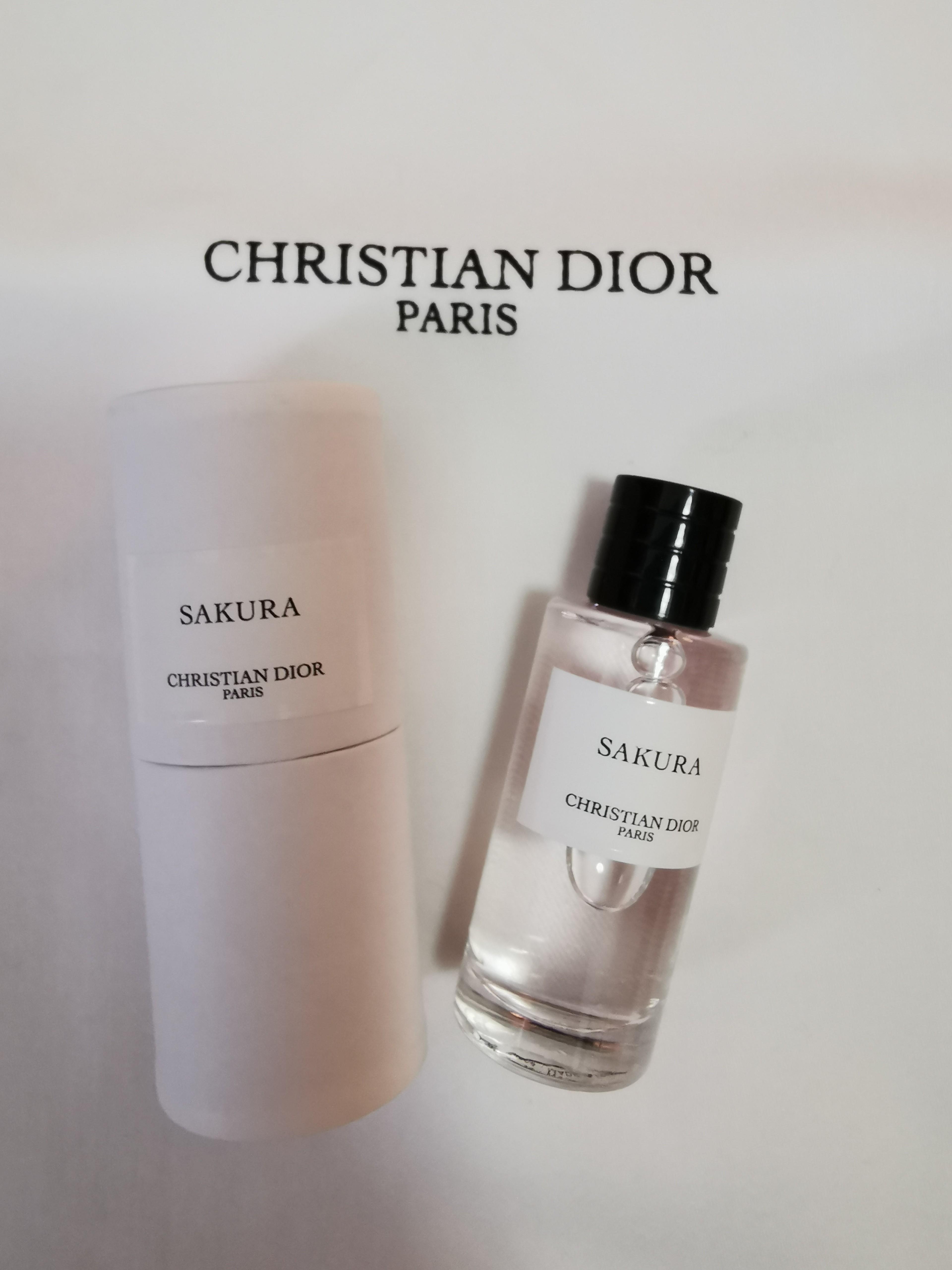 sakura perfume dior