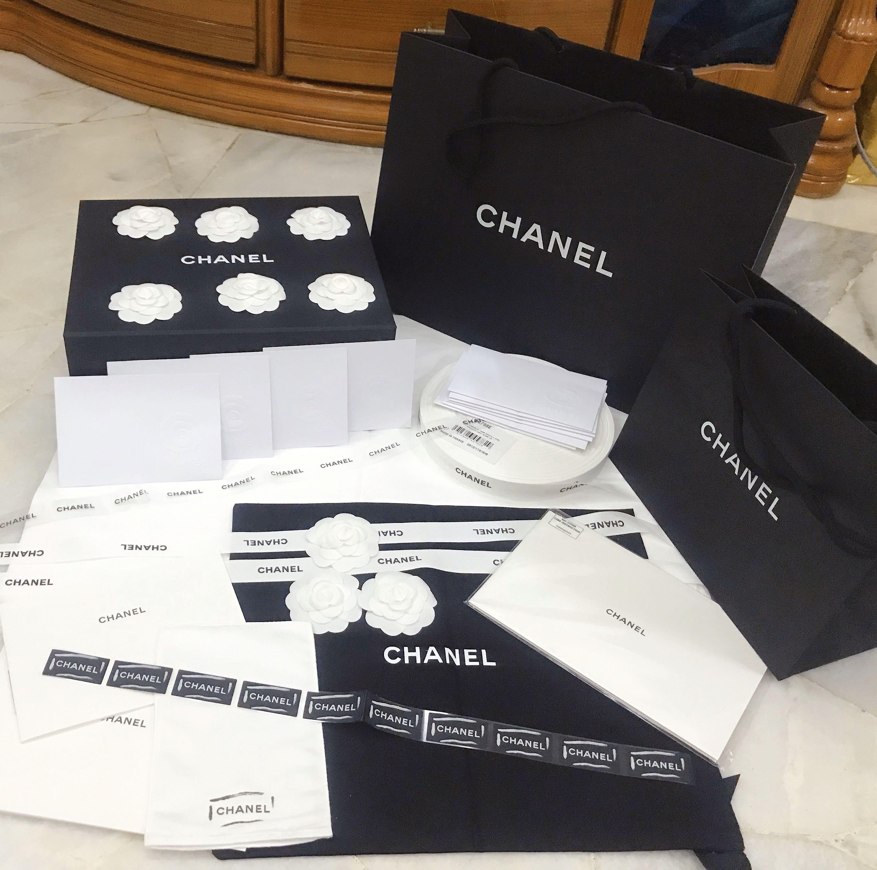 Folded GENUINE CHANEL GIFT WRAP / TISSUE PAPER White CC Logo wrappng craft  New