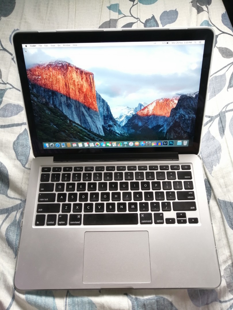 MacBook Pro 13" Retina Display Early 2015 on Carousell