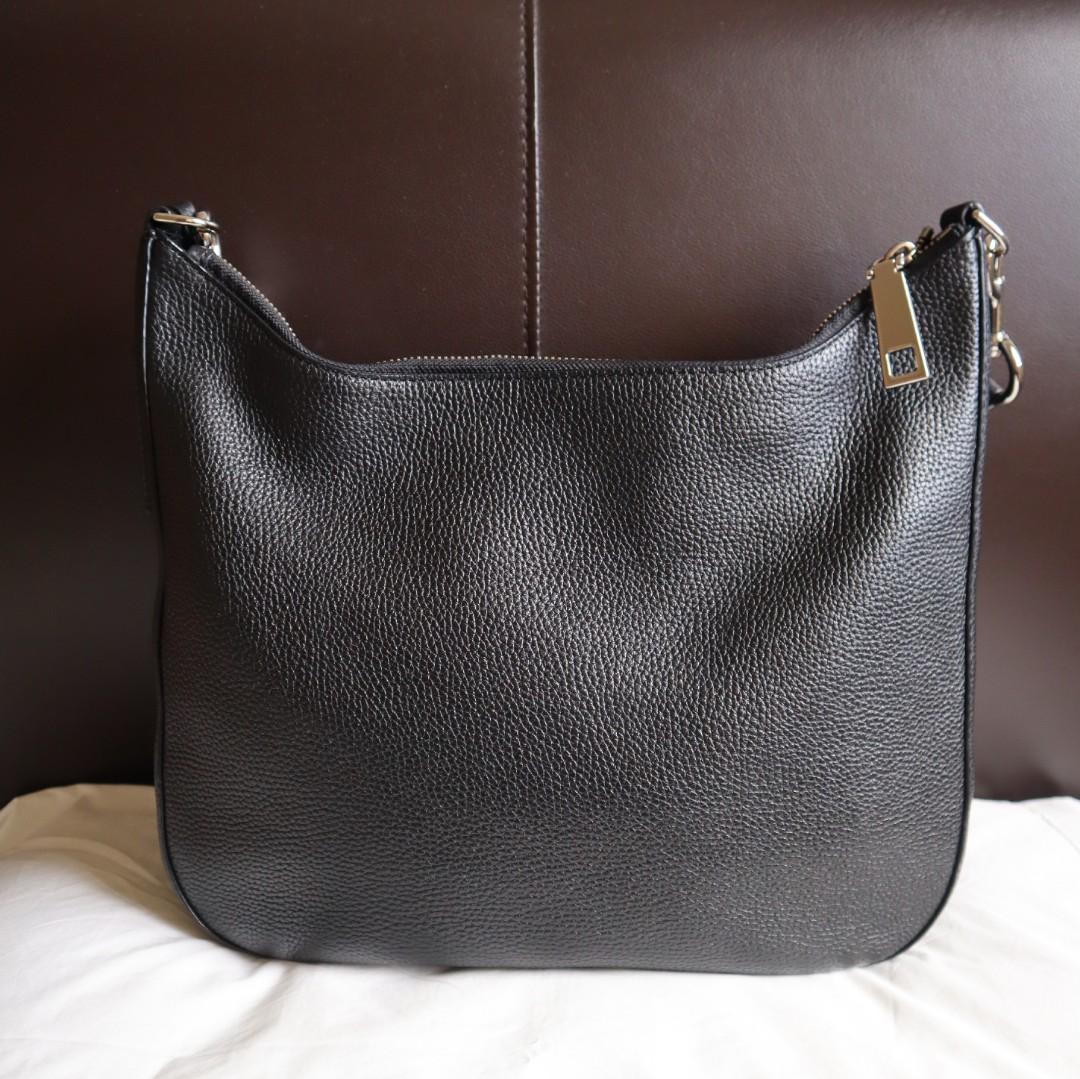 Marc Jacobs Gotham City Leather Hobo Bag Black