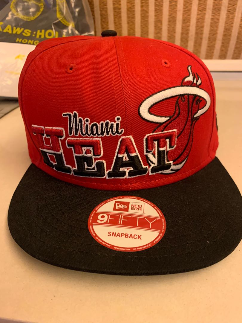 new era nike cap