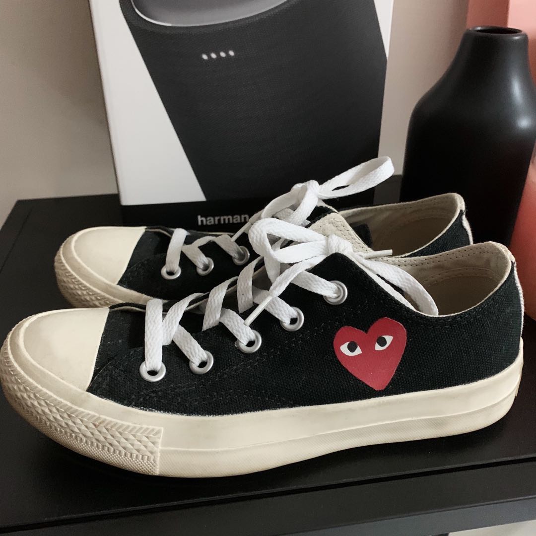 PLAY COMME des GARÇONS CDG x Converse (Small Heart), Women's Fashion,  Shoes, Sneakers on Carousell
