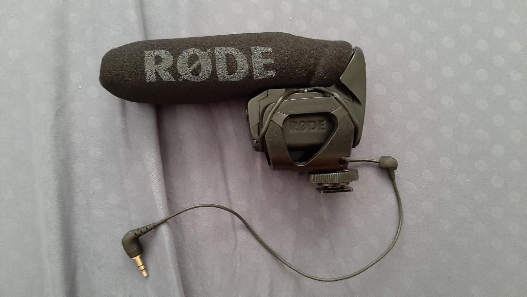 Rode Videomic Pro with Original Wind Muff, Photography, Video Cameras on Carousell
