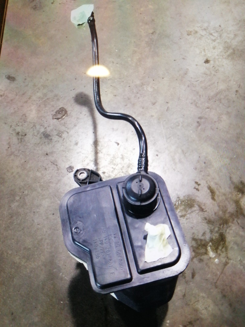 Scirocco charcoal canister, Car Accessories, Accessories on Carousell