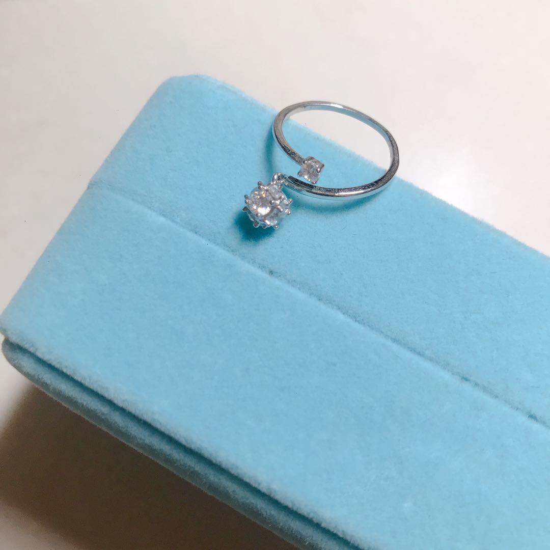 Silver ring （分類：手鍊）位於 Hong Kong。 由 cherubht 提交（商品編號 264234715，圖片 3）。簡介： 。