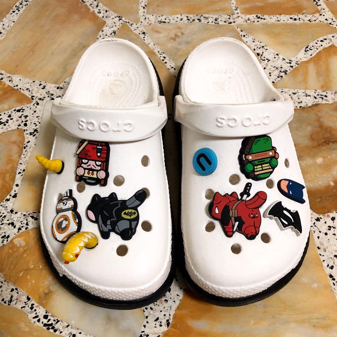 white crocs size 10