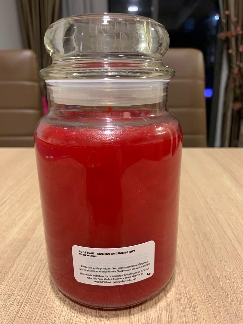 Yankee Candle Mandarin Cranberry, Furniture & Home Living, Home Decor