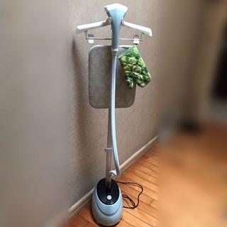 Garment Steamer