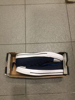 Converse sneakers ( unisex ) size 37.5 , obsidian/ blue hero / white