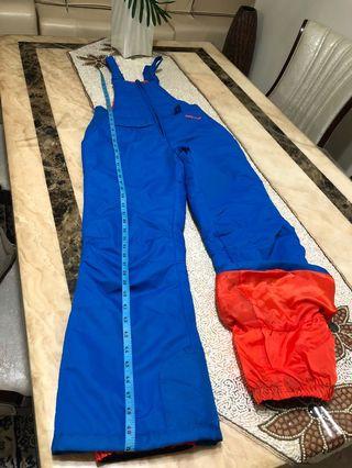 B1019 blue