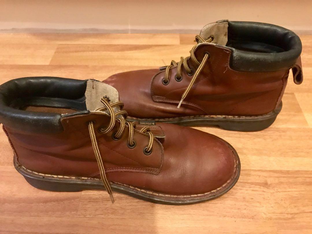 Dr martens youth size 4 clearance