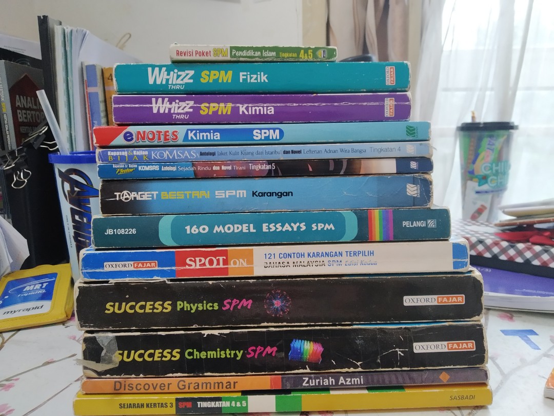 Books Books Stationery Books On Carousell