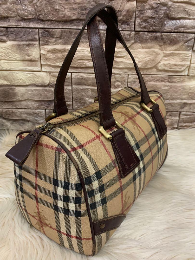 BuRberry speedy bag good condition 85% OK, authentic full leather size 28 x  18 x 16 cm, bag only