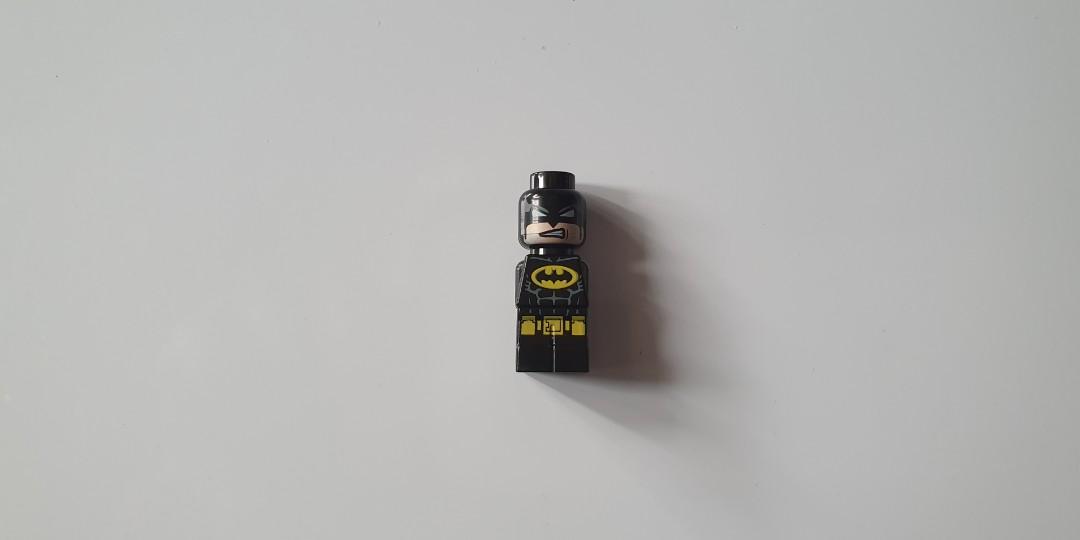 Lego Batman Microfigure (Category: Lego & Building Sets) located in Makati City. Submitted by teamT (Listing ID 264464656, Image 1). Description: Brand new, stored in ziplock. Retired, hard to find. Check out my page for other Lego items for sale..