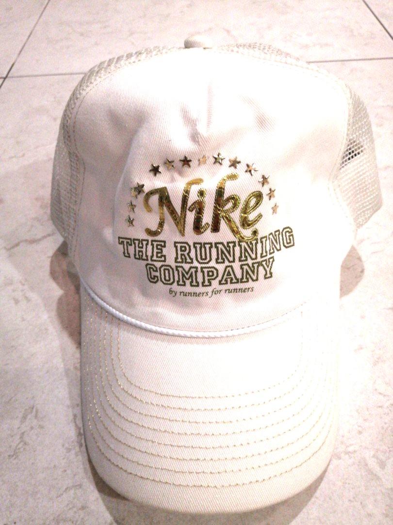 white nike ball cap