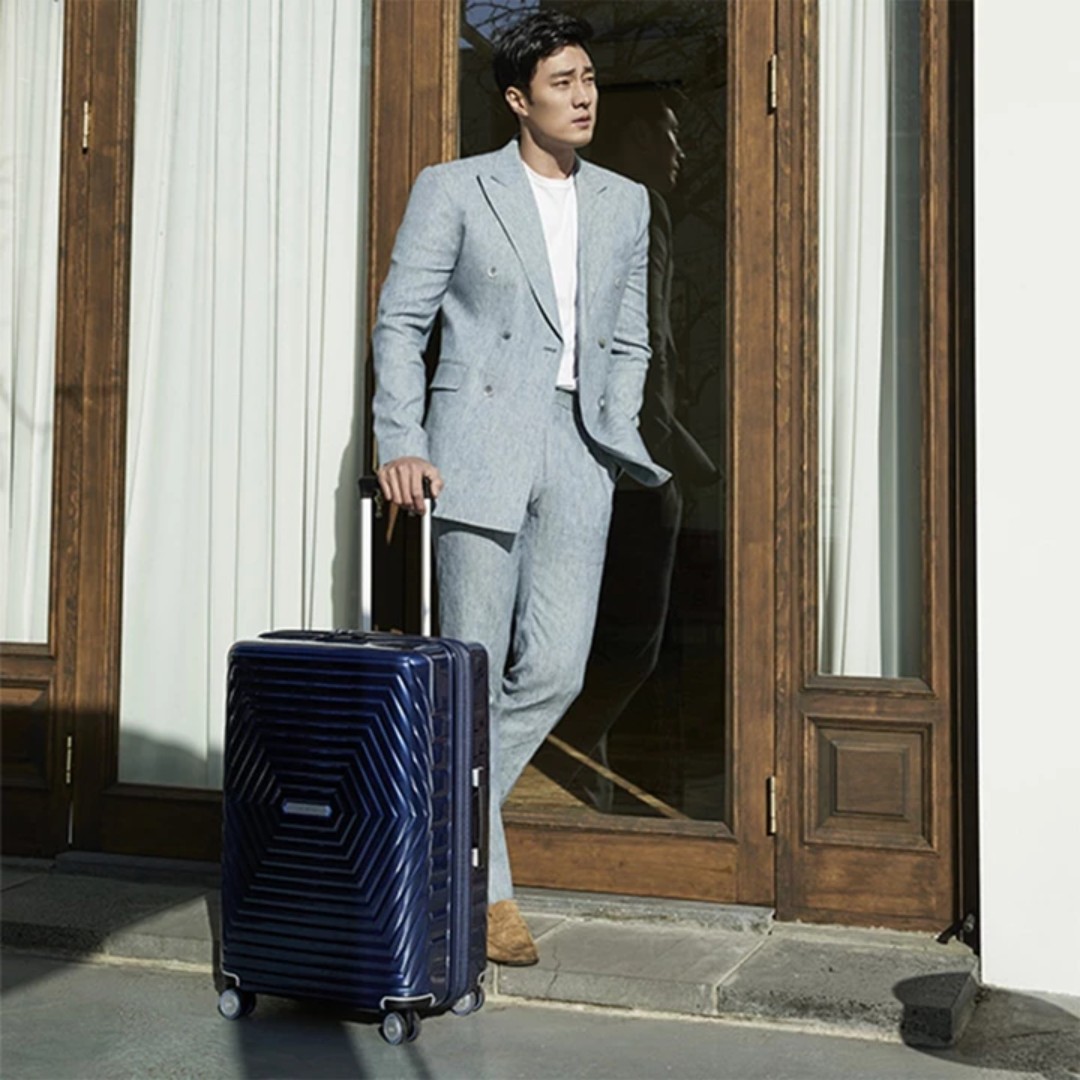 Samsonite navy blue luggage hotsell