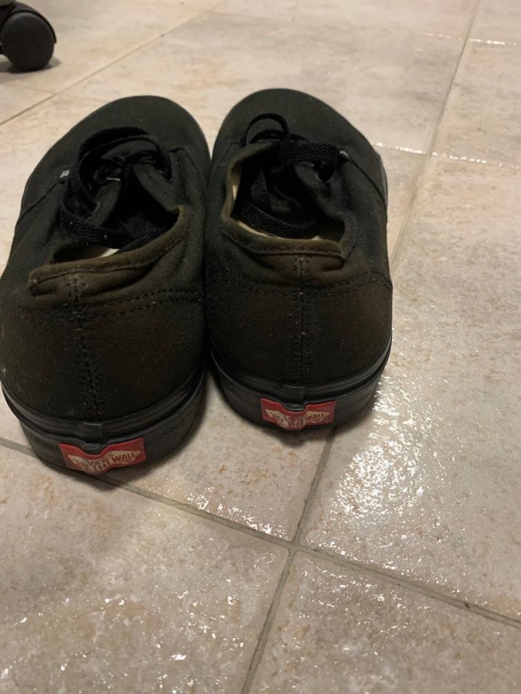 vans black boat shoes