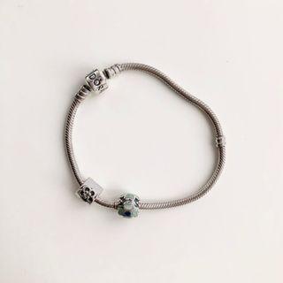 🎁Pandora Moments Snake Chain Bracelet w/ 2 Charms 🎁Pandora Moments Snake Chain Bracelet w/ 2 Charms