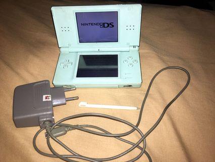 Nintendo DS Light Blue