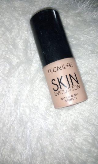 Foundation focallur natural tan 05