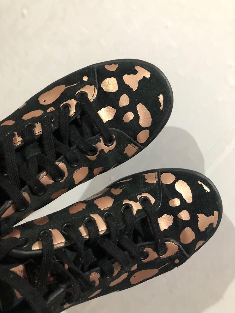 Authentic STAN SMITH ADIDAS black with gold foil