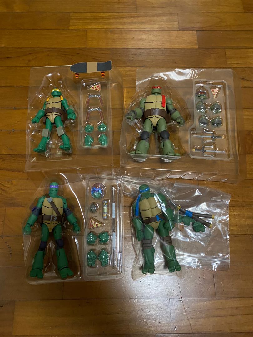 Michelangelo online batman figure