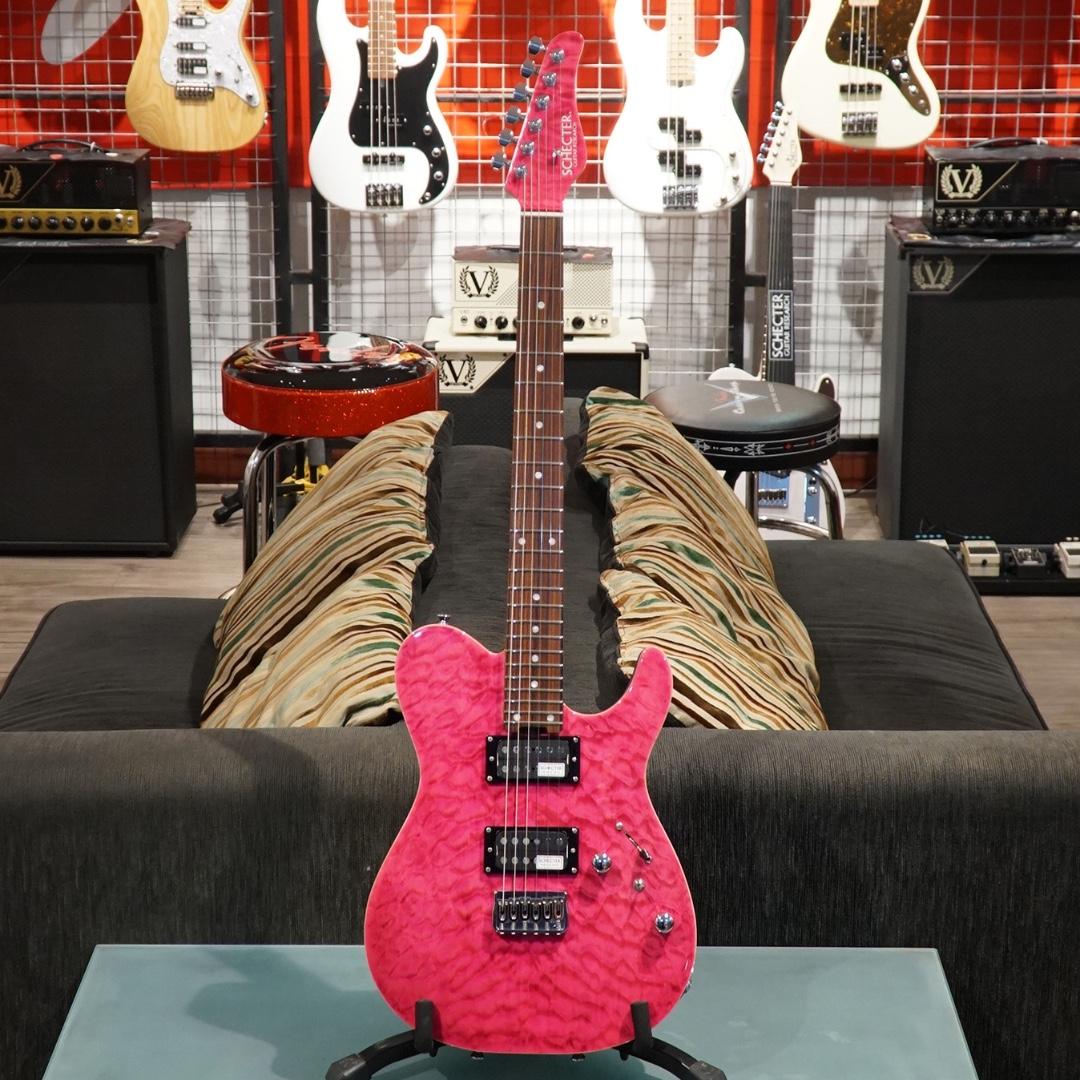 BRAND NEW SCHECTER JAPAN KR-24-2H-FXD-PINK, Hobbies & Toys, Music 